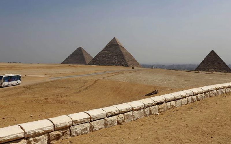 إيرادات قياسية للسياحة المصرية في 2024