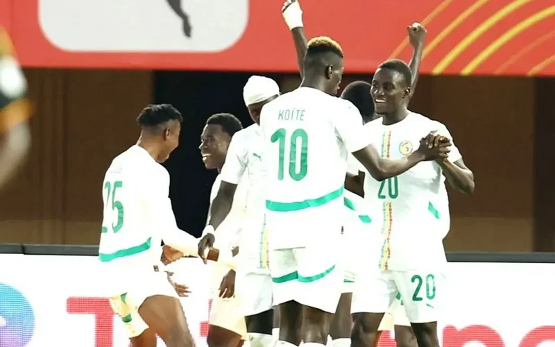 السنغال تضرب موعدا مع المغرب في نصف نهائي “الشان”