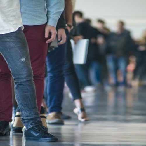 البنك الدولي: تحديات هيكلية تعيق خلق فرص العمل في المغرب