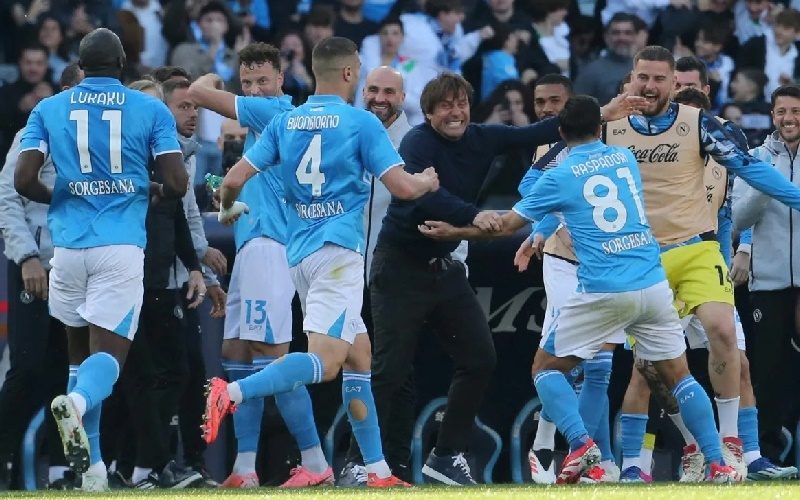 نابولي بطل إيطاليا للمرة الرابعة مجرداً إنتر من اللقب الثمين
