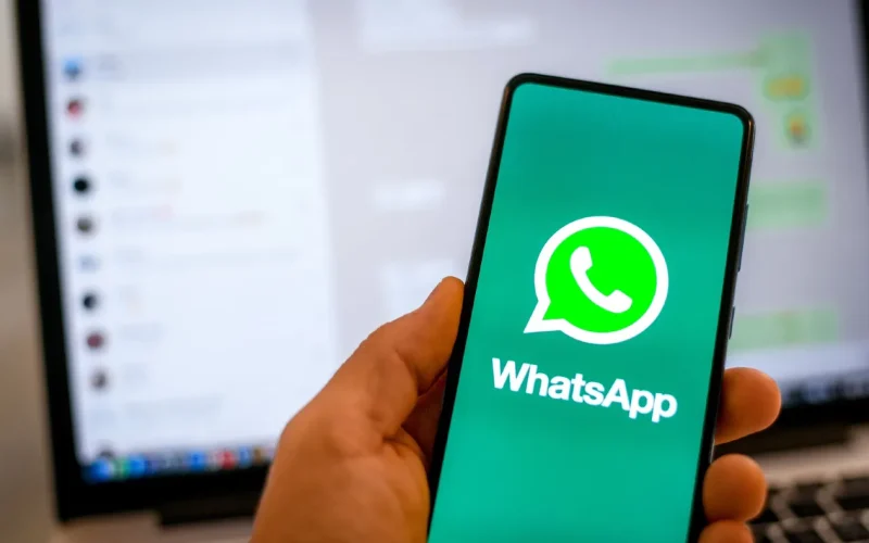واتساب يحول الرسائل الصوتية إلى نصوص