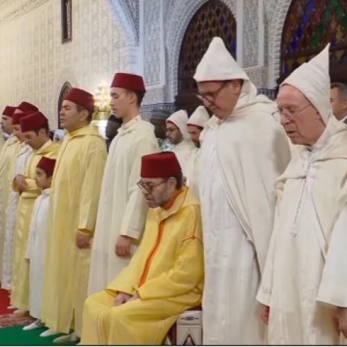 أمير المؤمنين يترأس بالقصر الملكي بالرباط حفلا دينيا إحياء لليلة القدر المباركة