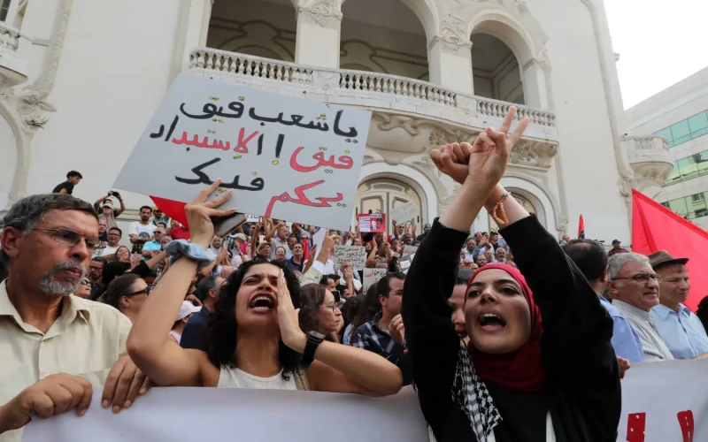 تونس: تصاعد قياسي للاحتجاجات والانتحار والعنف في الربع الأول من 2025