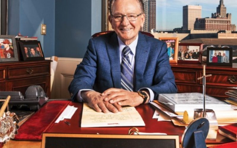 وفاة “القاضي الرحيم” فرانك كابريو: أيقونة الإنسانية التي لامست قلوب الملايين (فيديو)