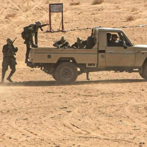 اشتباكات تندوف: مؤشر على الفوضى وتساؤلات حول دور البوليساريو